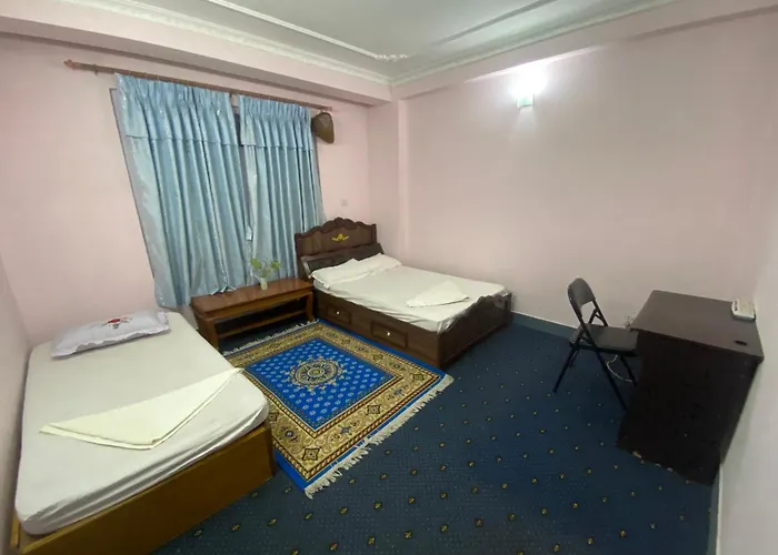 Проживание в семье Himalayan Vacation *